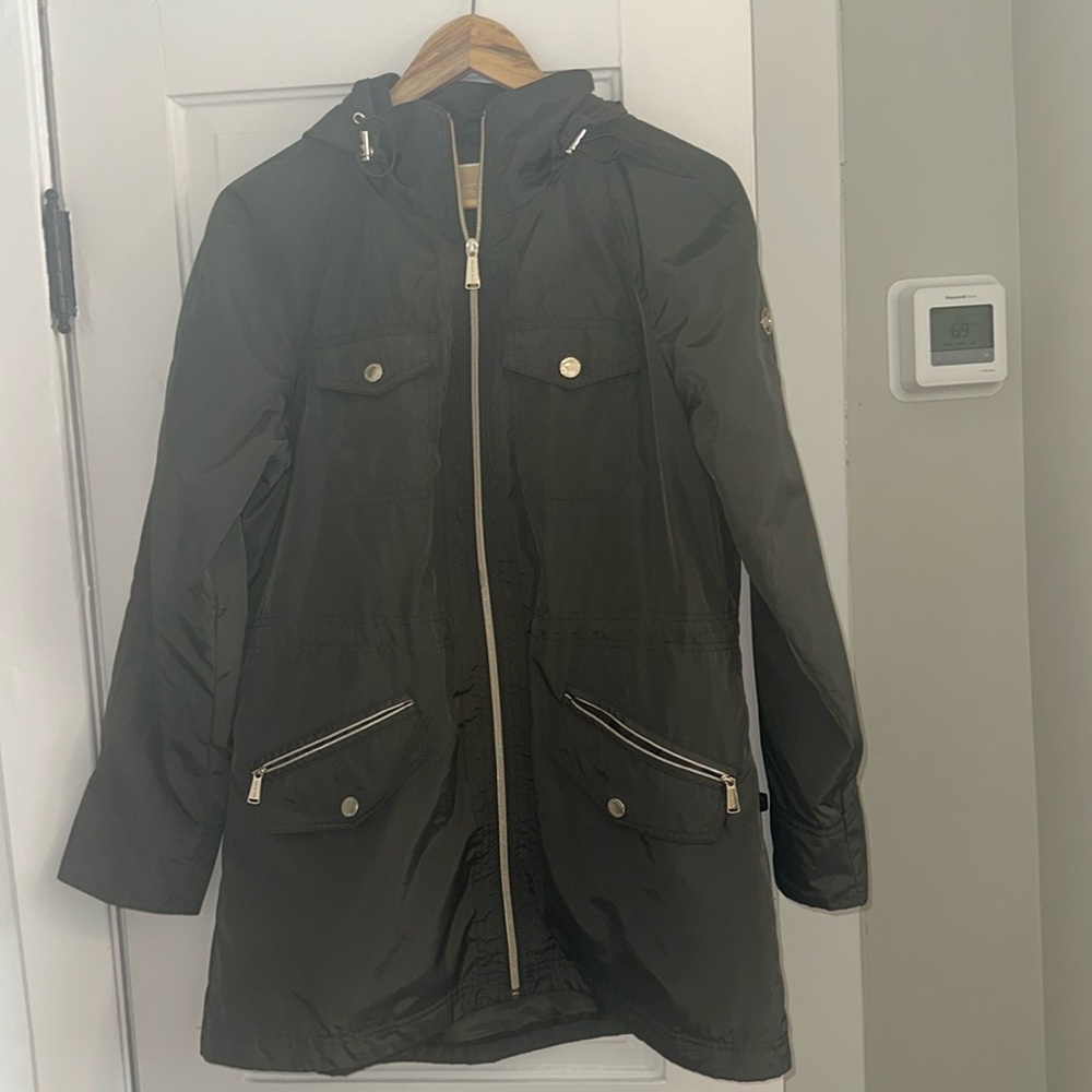 Michael Kors Anorak Brown Gold Zip Up Hooded Ruched Back Rain Jacket Medium